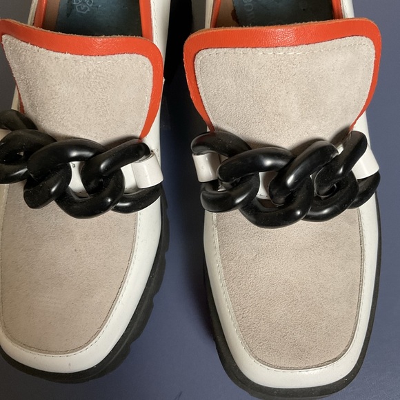 Unbranded Womens size‎ 37 White Orange Thick Chained Small Heel Loafer Shoes - Picture 7 of 8